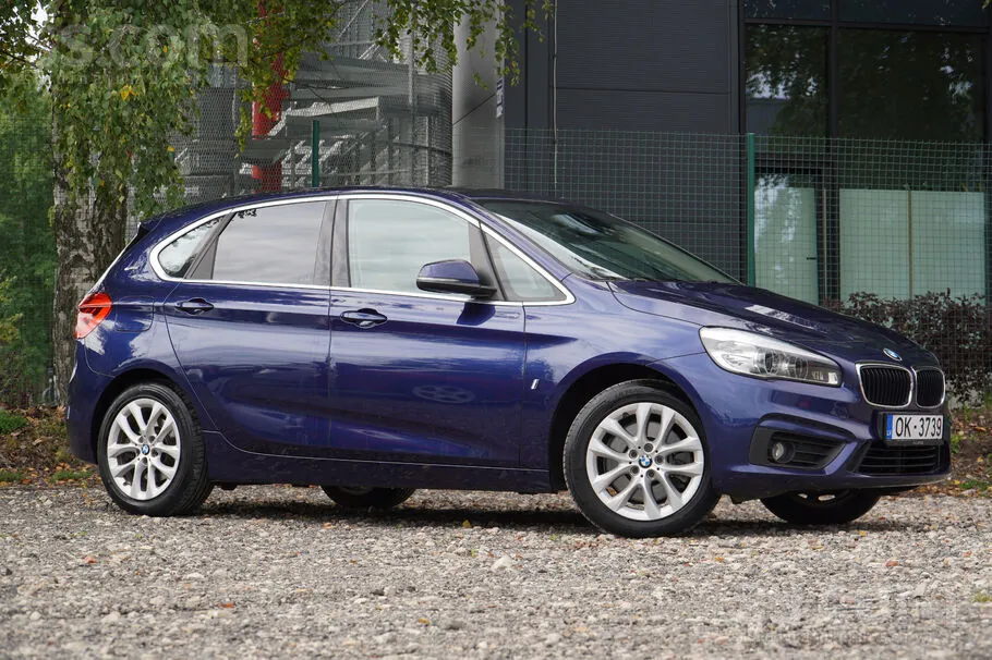BMW 225Xe 2016 photo 4