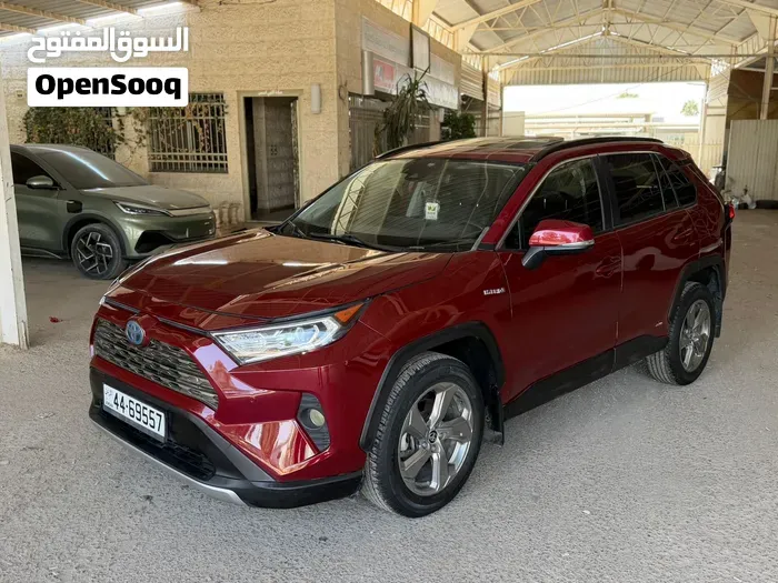 Toyota Rav4 2021 photo 3