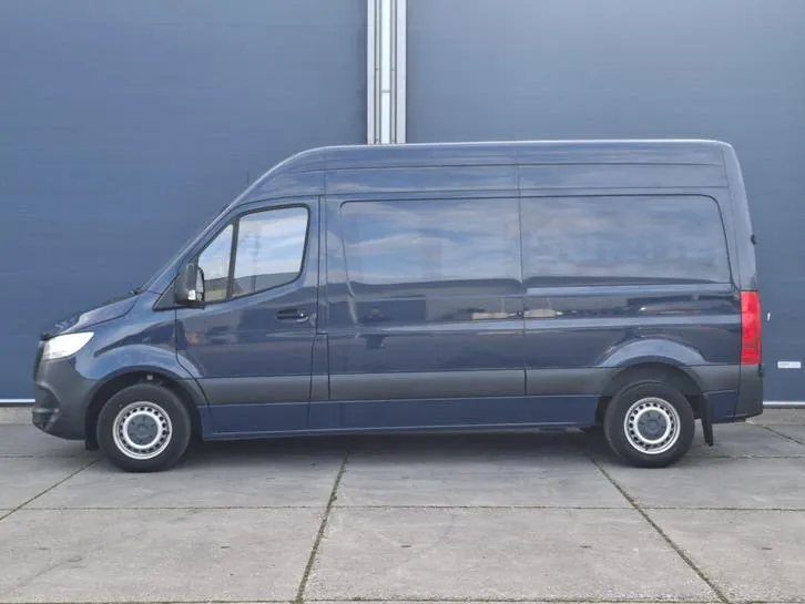 Mercedes-Benz Sprinter 2019 photo 2