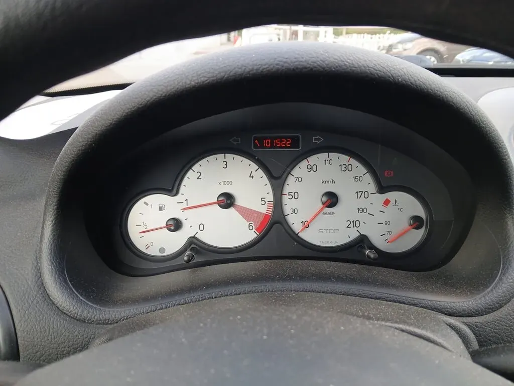 Peugeot 206 2007 photo 3