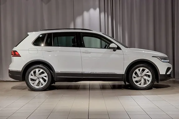 Volkswagen Tiguan 2023 photo 3