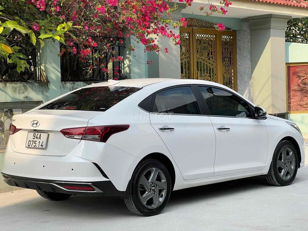 Hyundai Accent 2022 photo 5