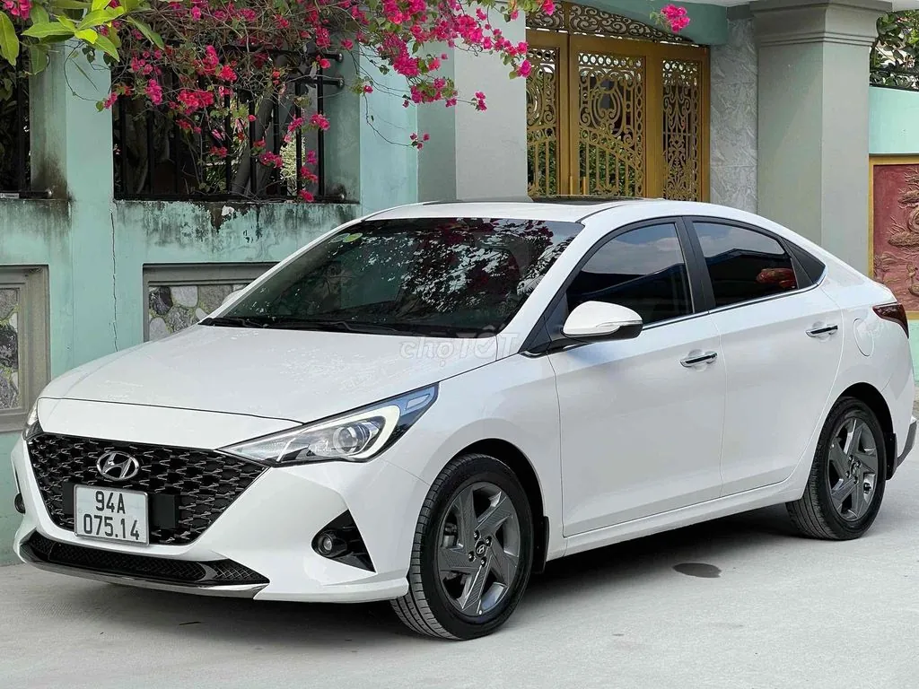 Hyundai Accent 2022 photo 2