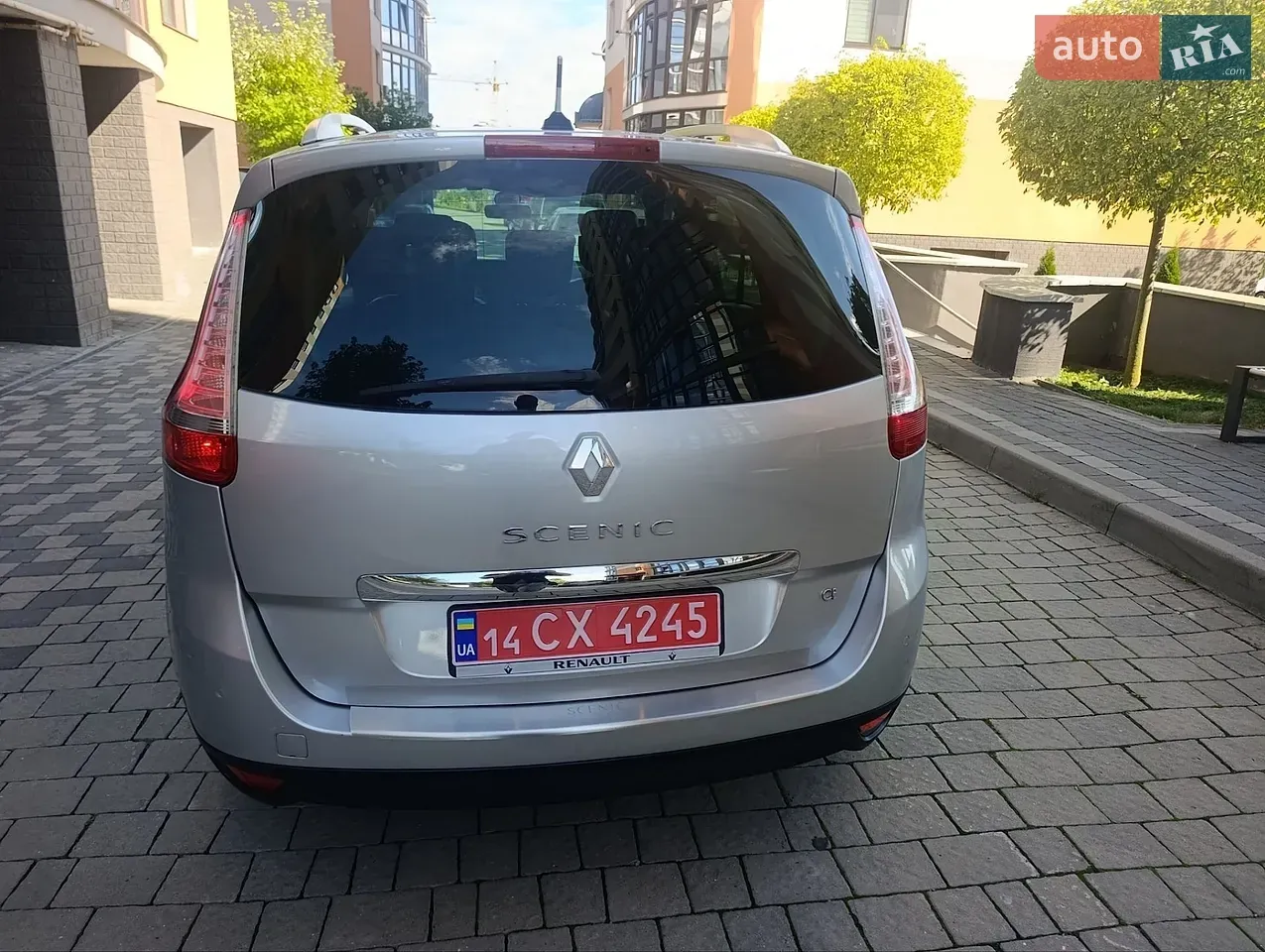 Renault Grand Scenic 2013 photo 5