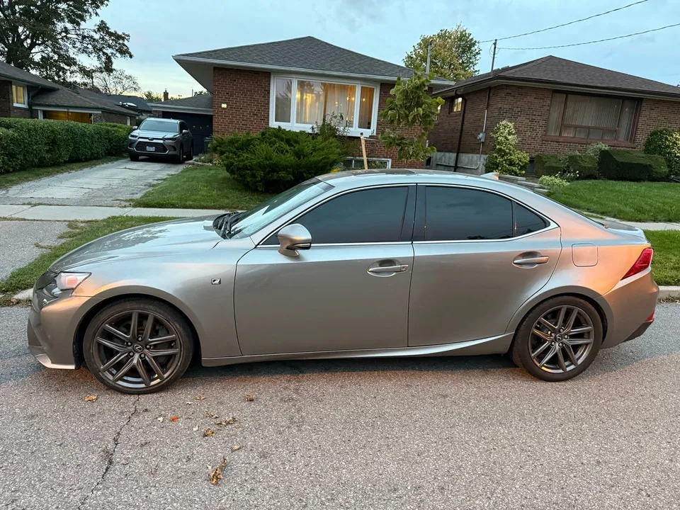 Lexus Is 350 2014 photo 4
