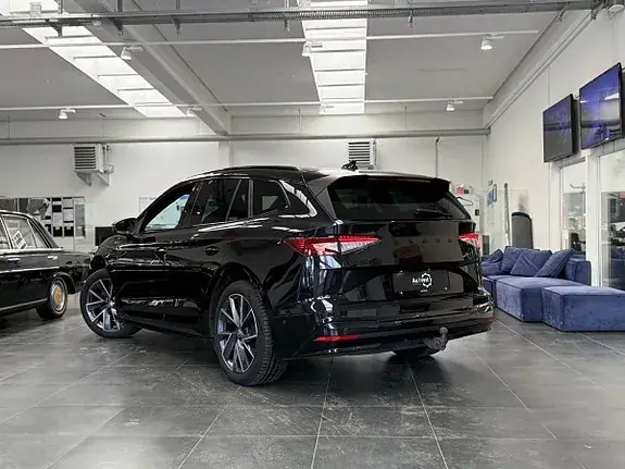 Skoda Enyaq 2022 photo 5