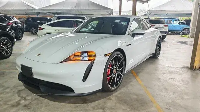 Porsche Taycan