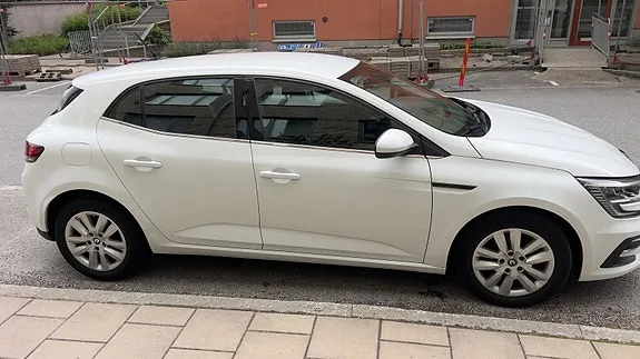 Renault Megane 2021 photo 2