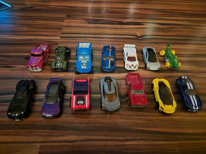 Hot Wheels Autos