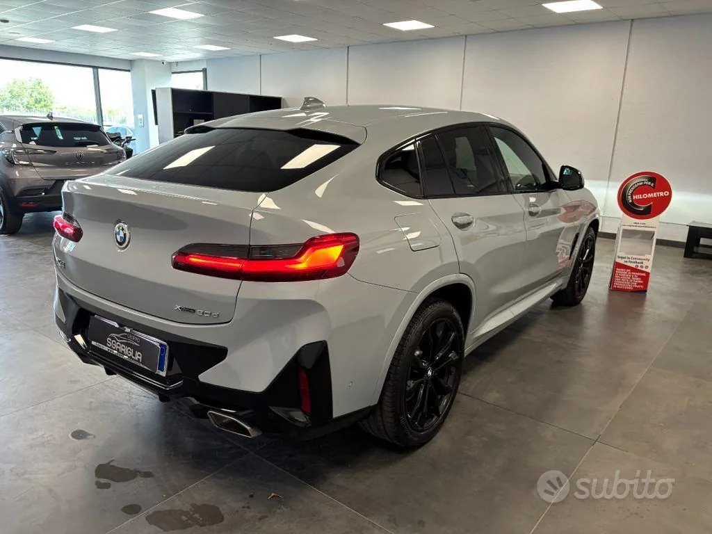 BMW X4 2023 photo 4