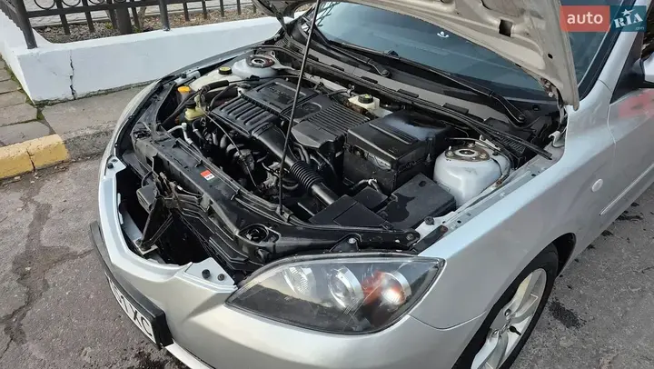 Mazda 3 2006 photo 4