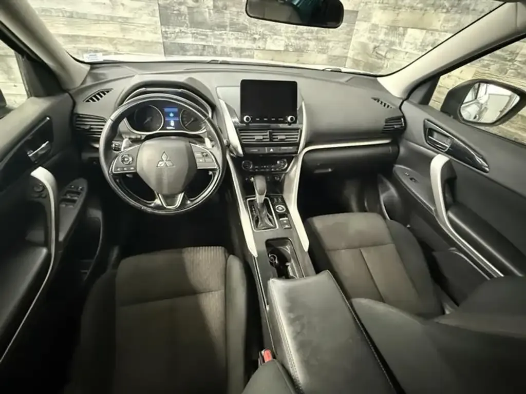 Mitsubishi Eclipse Cross 2022 photo 4