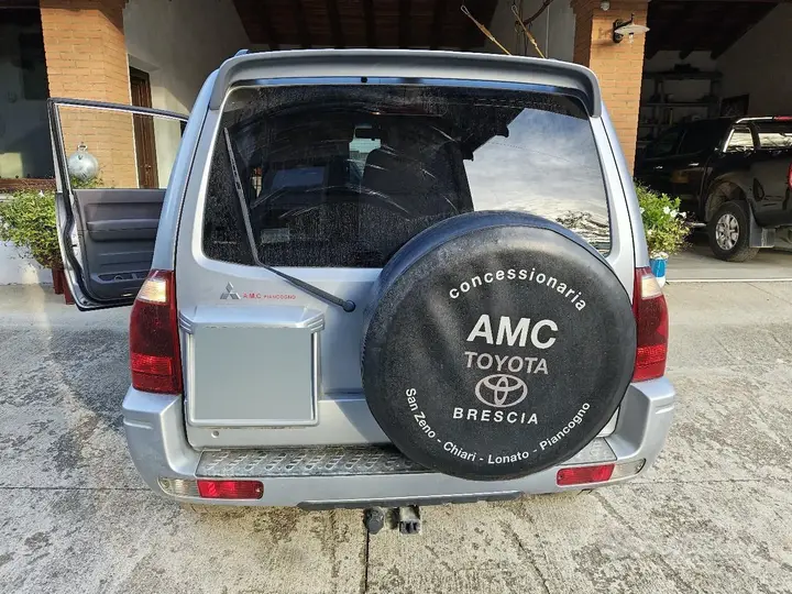 Mitsubishi Pajero 2006 photo 4