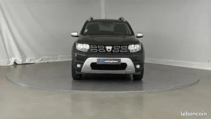Dacia Duster 2021 photo 2