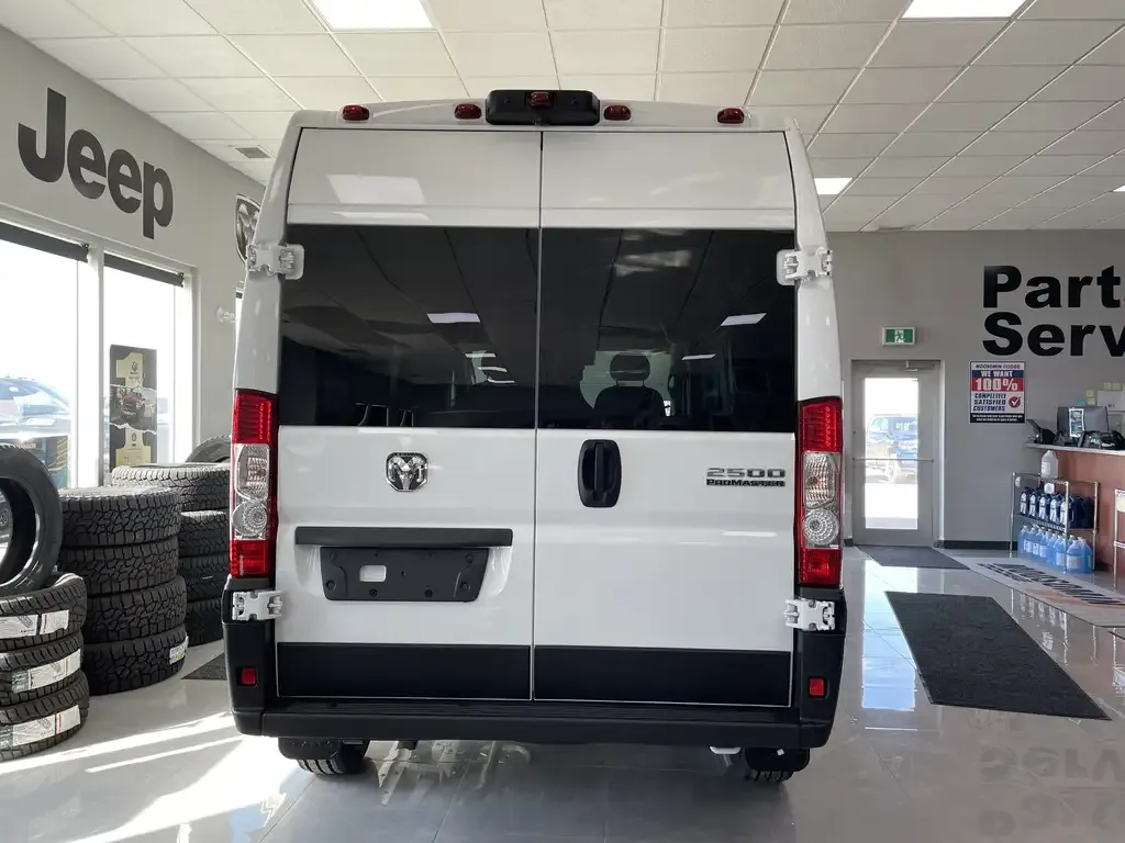 Ram Promaster 2024 photo 5