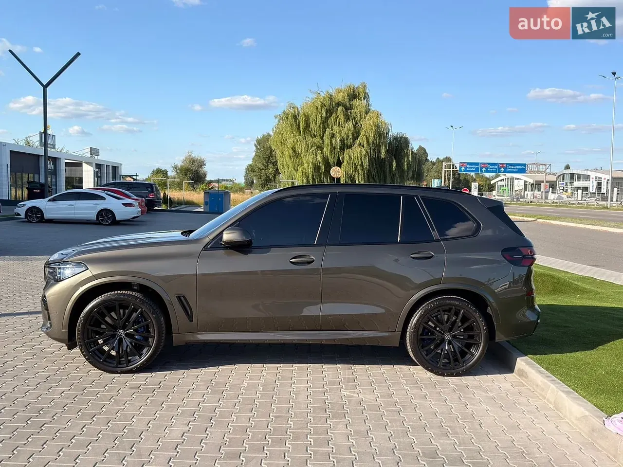 BMW X5 2023 photo 4