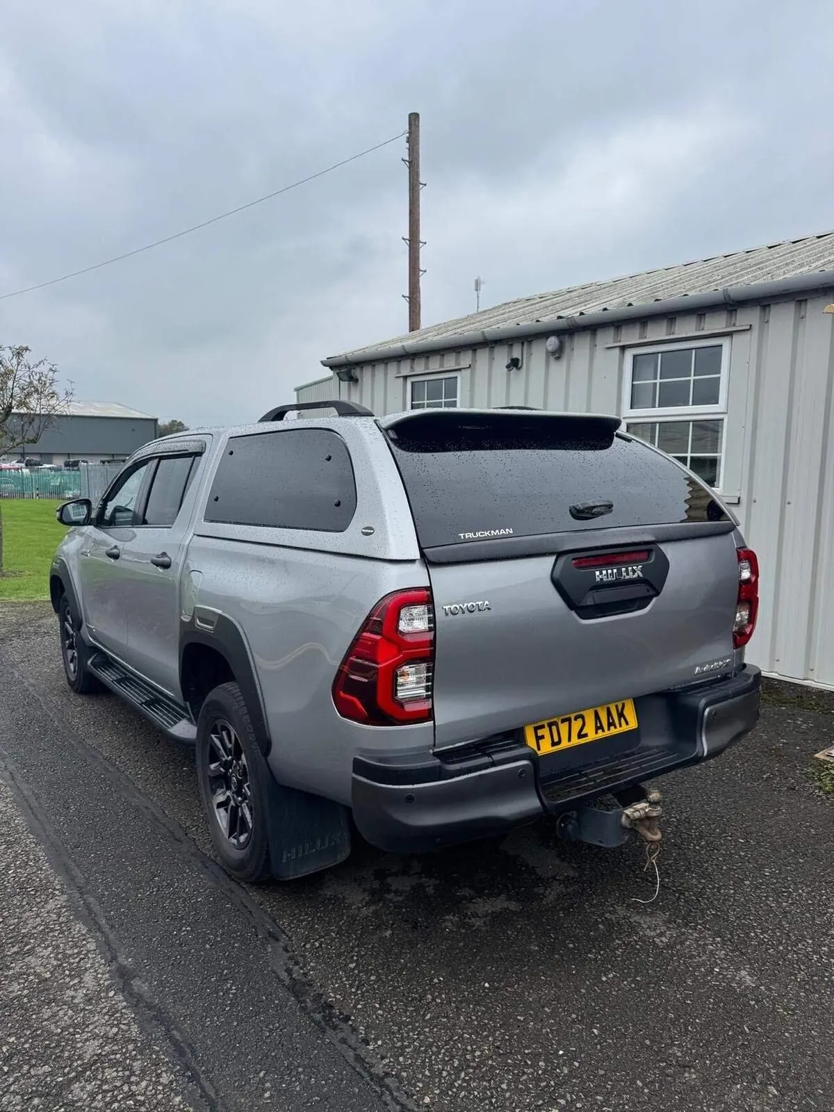 Toyota Hilux 2022 photo 4