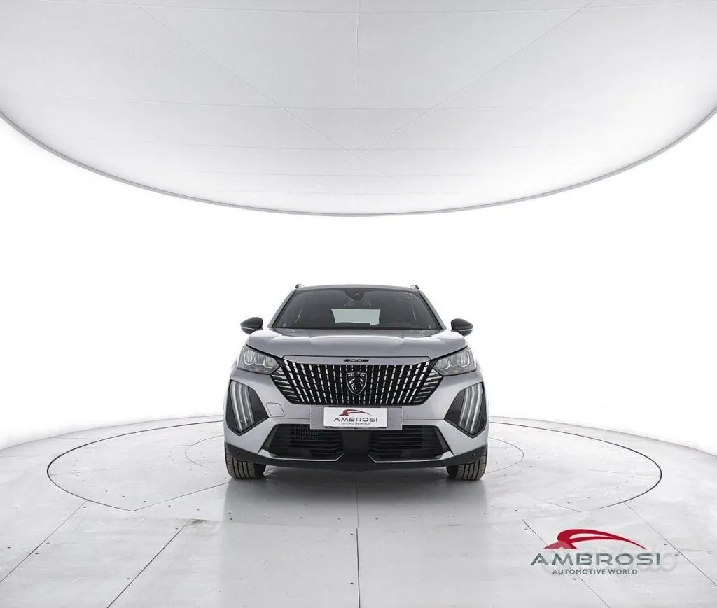 Peugeot 2008 2025 photo 5