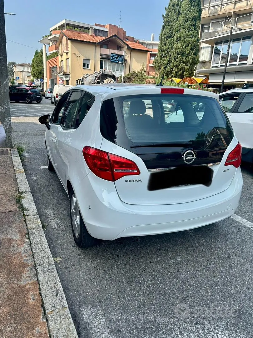 Opel Meriva 2014 photo 2