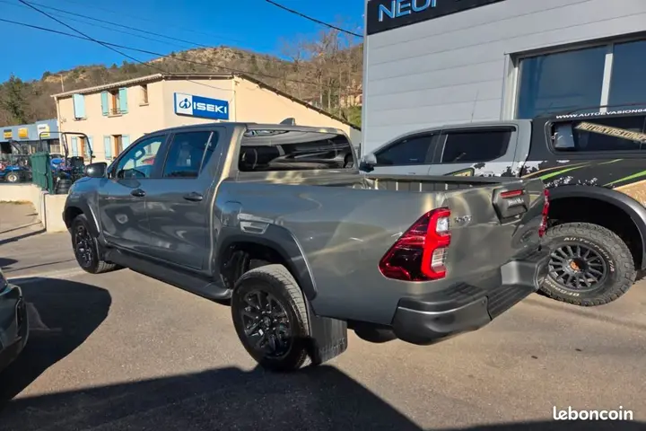 Toyota Hilux 2026 photo 5
