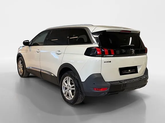 Peugeot 5008 2018 photo 5