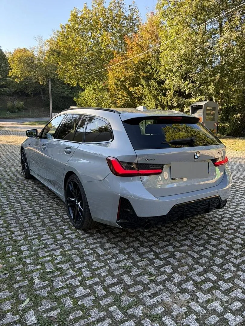 BMW 330D 2023 photo 4