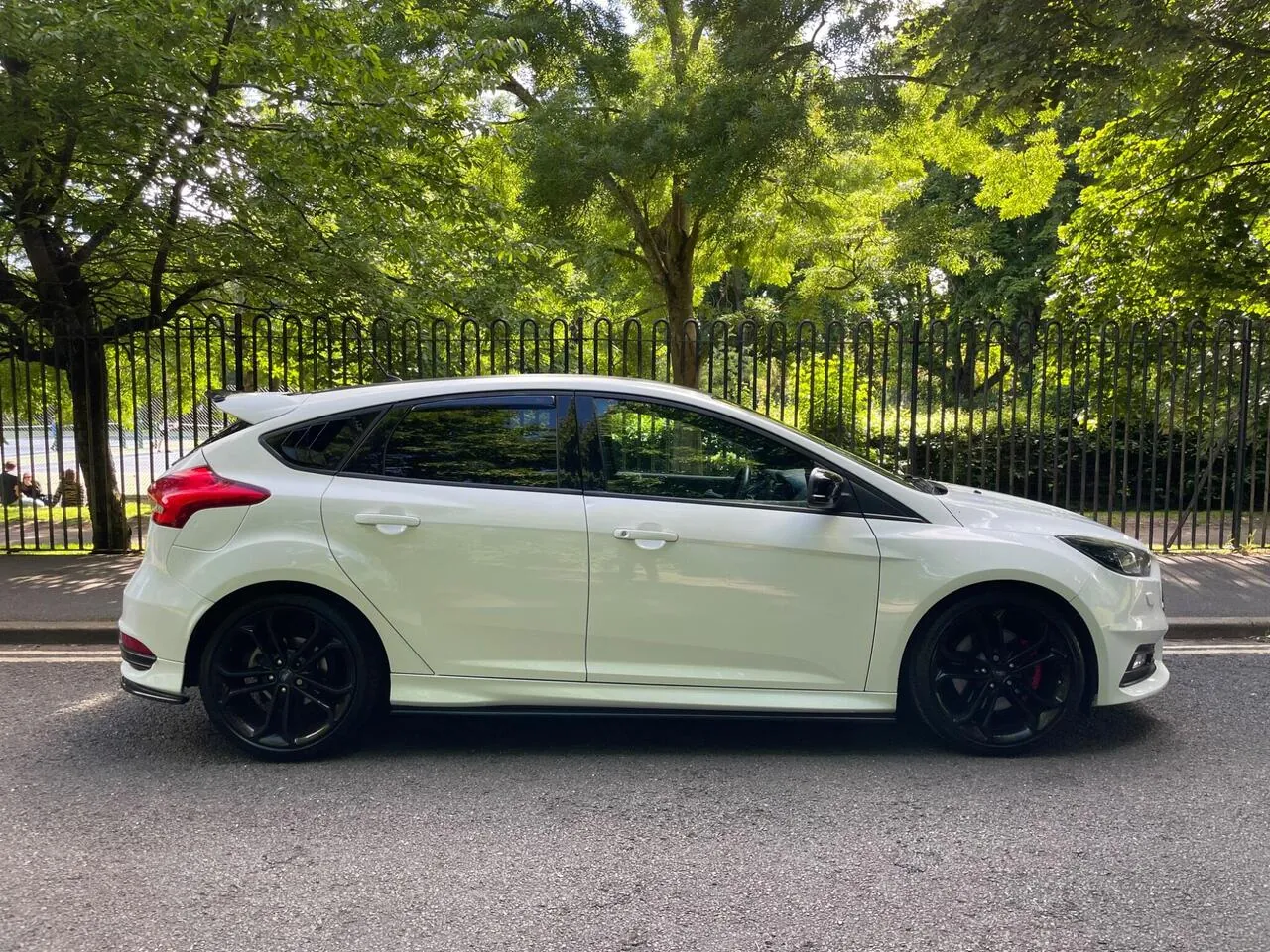 Ford Focus 2016 photo 2