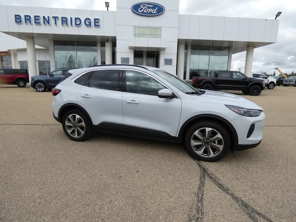 Ford Escape 2025 photo 3