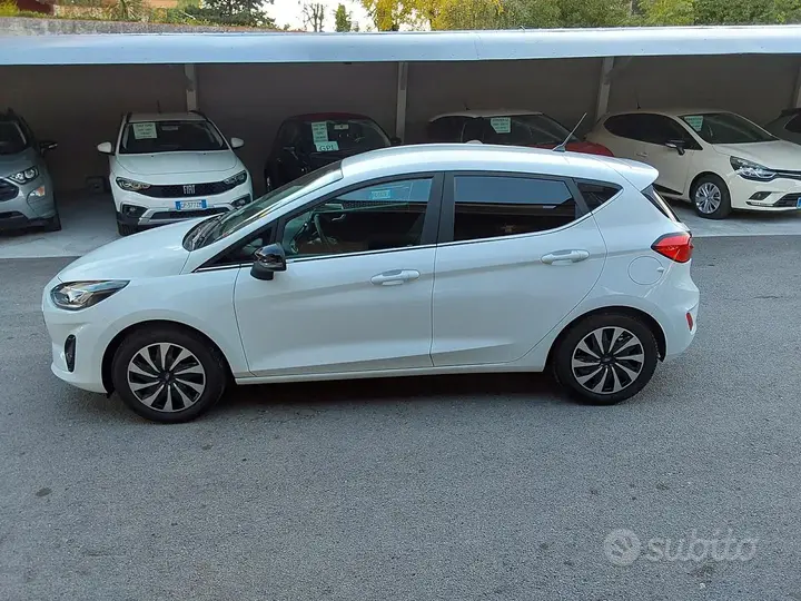 Ford Fiesta 2023 photo 3