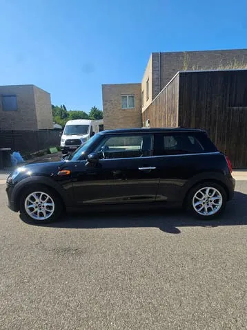 Mini Cooper 2015 photo 2