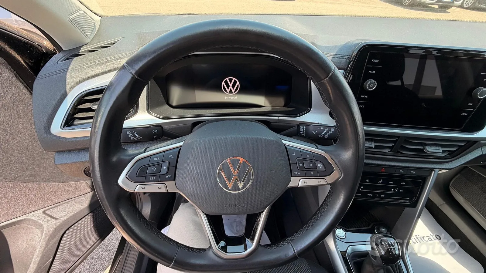 Volkswagen T-Roc 2024 photo 5