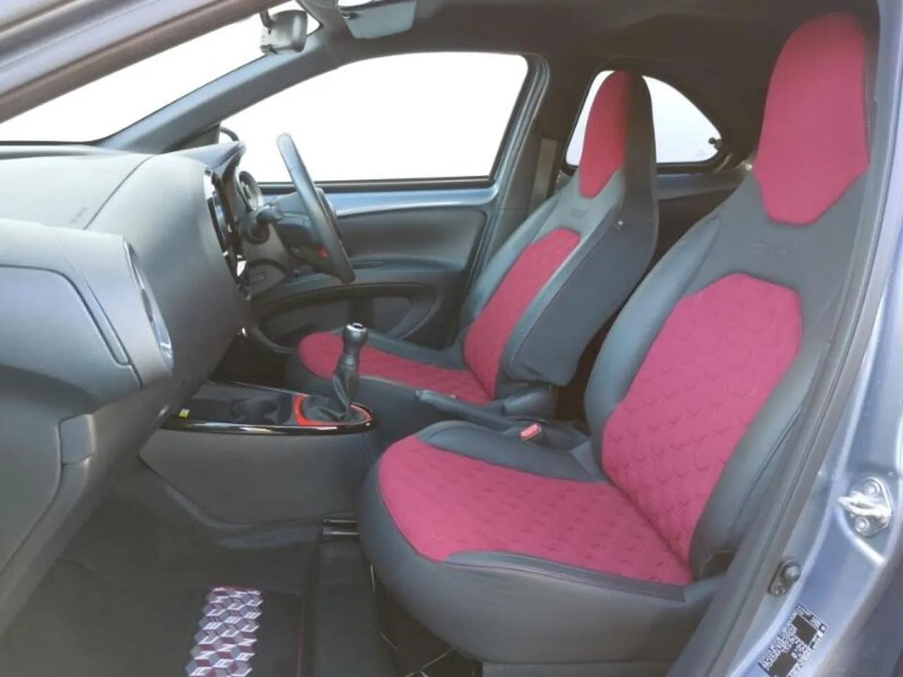 Toyota Aygo X 2023 photo 5