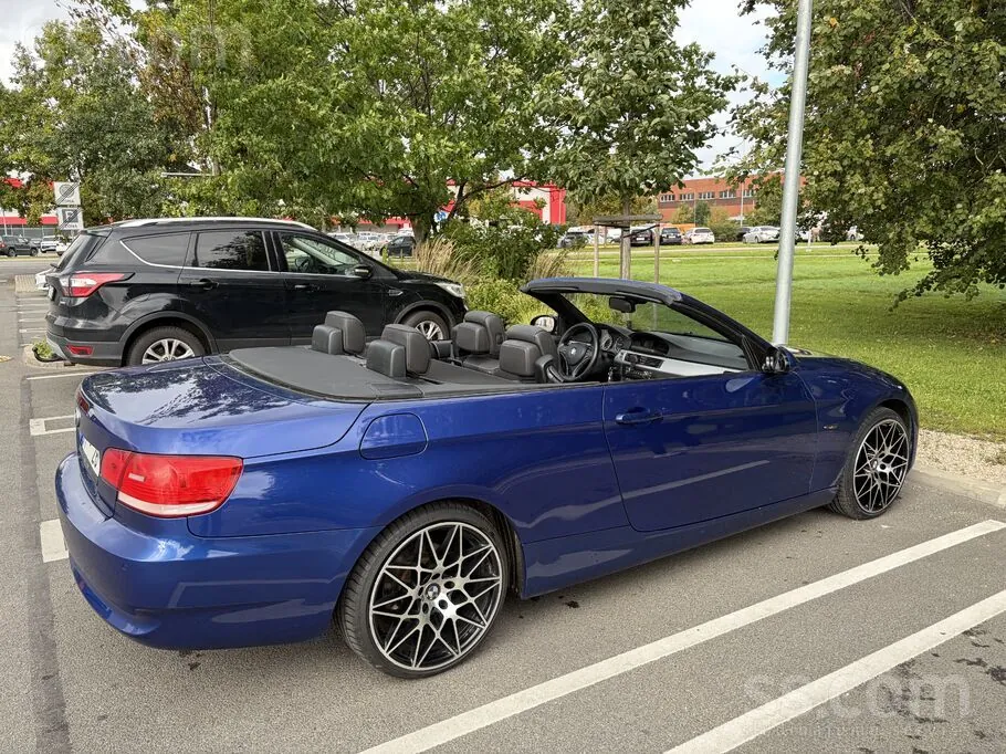BMW E93 2009 photo 5