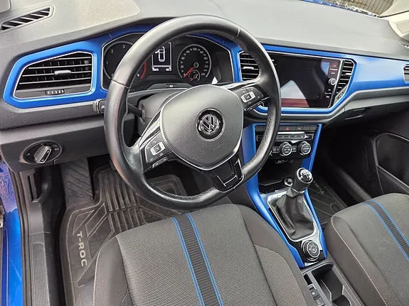 Volkswagen T-Roc 2018 photo 2
