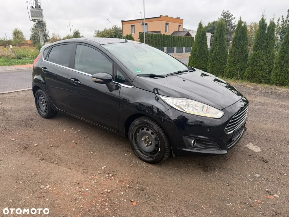 Ford Fiesta 2017 photo 2