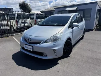 Toyota Prius 2012 photo 2