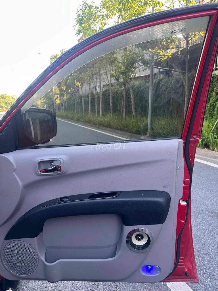 Mitsubishi Triton 2010 photo 3