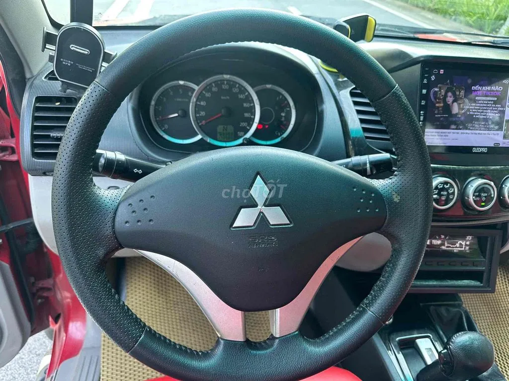 Mitsubishi Triton 2010 photo 4