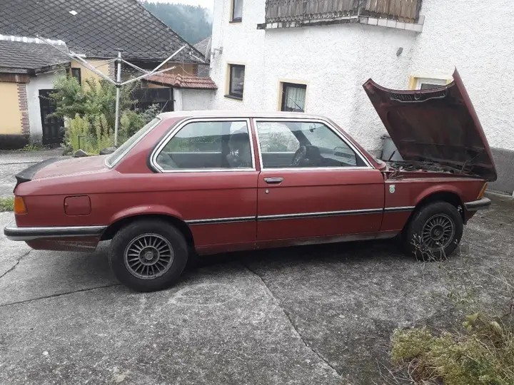BMW 3 Series 1976 photo 2