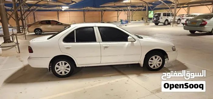 Nissan Sunny 1998 photo 2