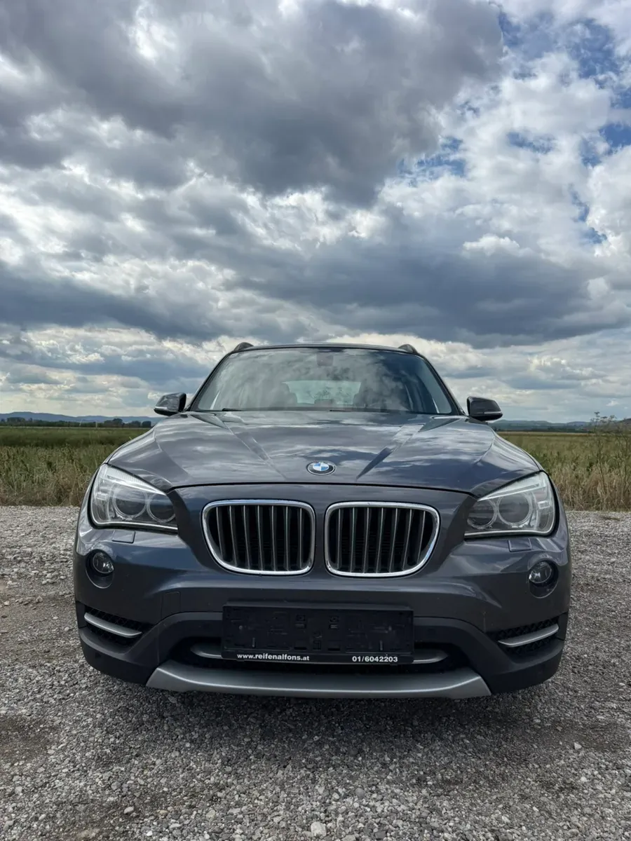 BMW X1 2013 photo 2