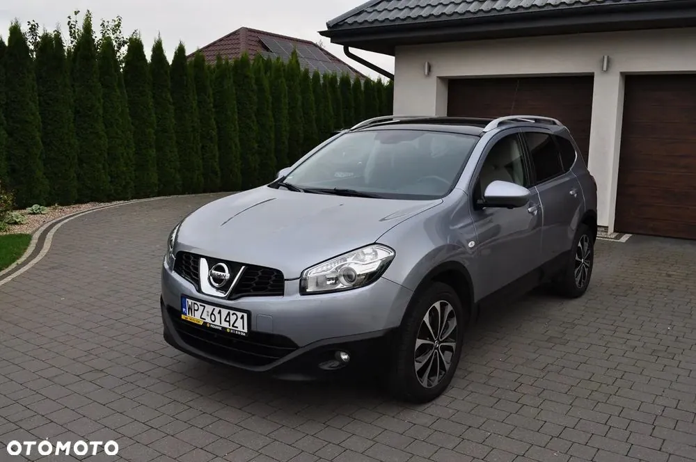 Nissan Qashqai 2012 photo 2