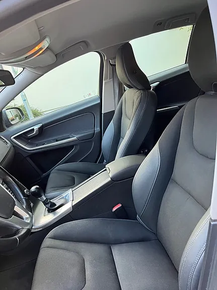 Volvo V60 2012 photo 4