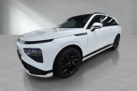 Xpeng G9