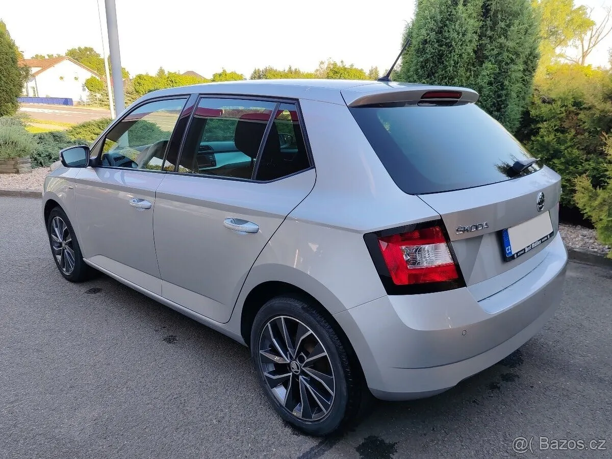 Skoda Fabia 2017 photo 2