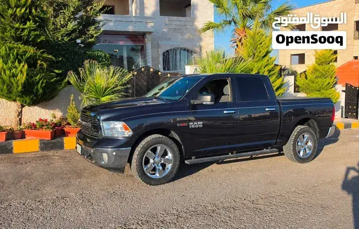 Dodge Ram Big Horn 2016 photo 2