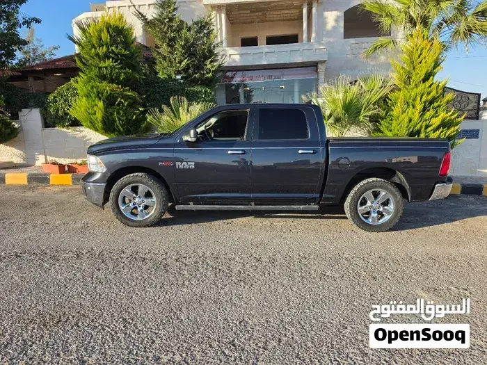 Dodge Ram Big Horn 2016 photo 4