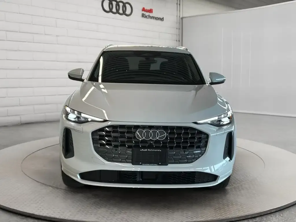 Audi Q5 2026 photo 2