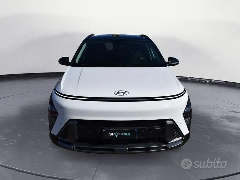 Hyundai Kona 2023 photo 2