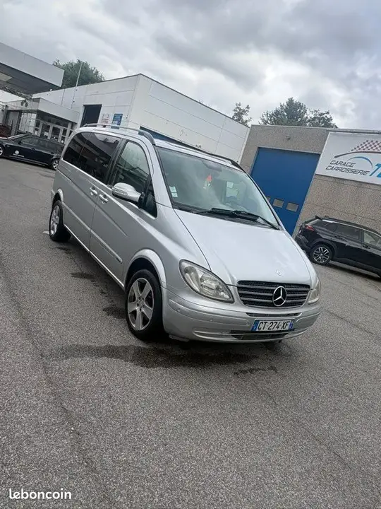 Mercedes-Benz Viano